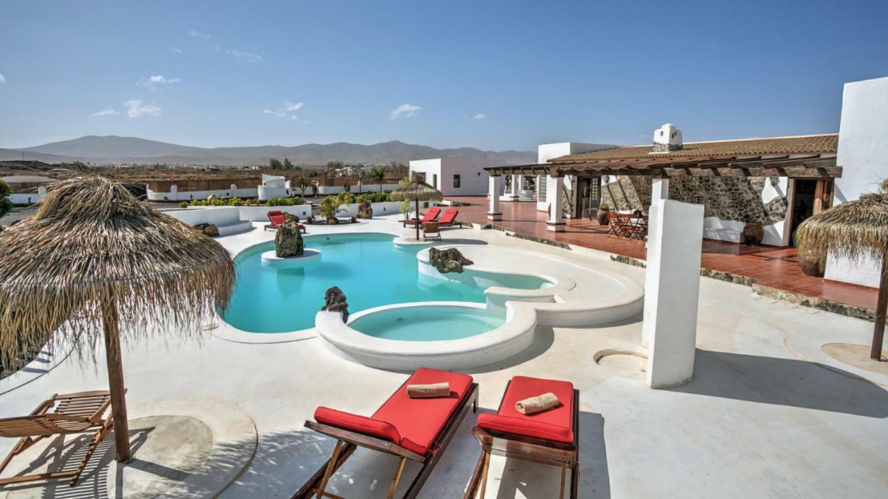 Villa La Senda Del Majorero Антигуа Екстериор снимка