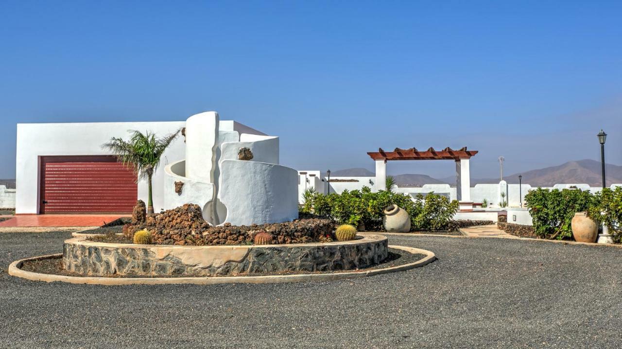 Villa La Senda Del Majorero Антигуа Екстериор снимка