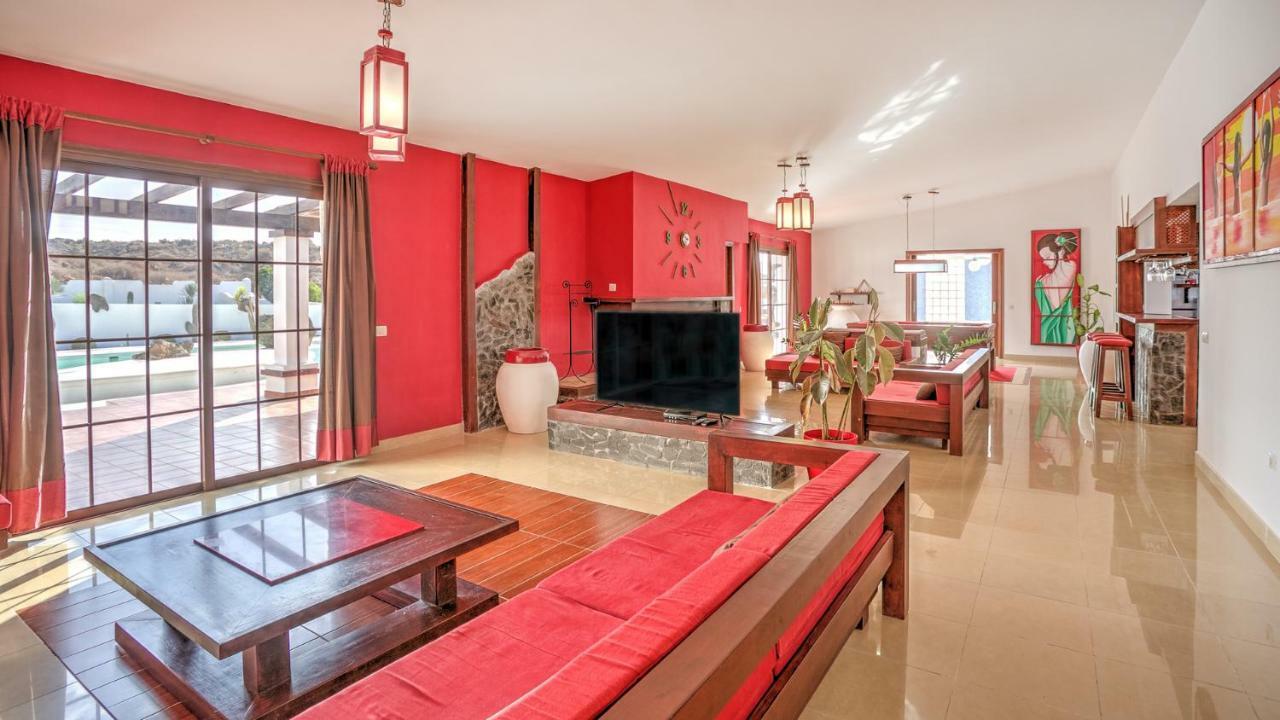 Villa La Senda Del Majorero Антигуа Екстериор снимка